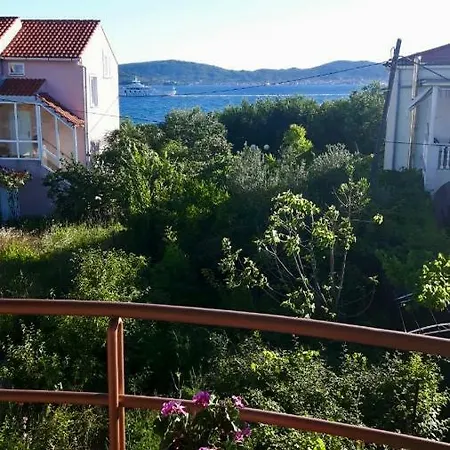 Paradise Apartment