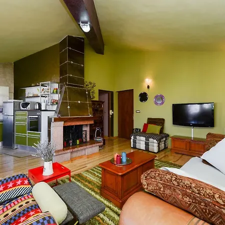 Διαμέρισμα Paradise *